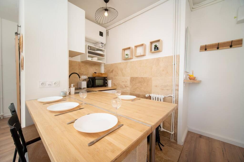 Appartement Tout Equipe Au Coeur Du Vieux Port 4 Couchages Marsilia Exterior foto